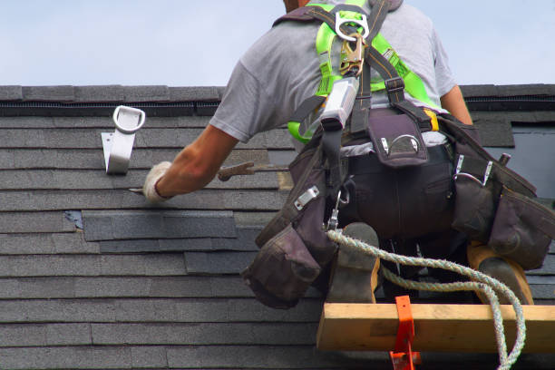 Quick and Trustworthy Emergency Roof Repair Services in Claxton, GA
